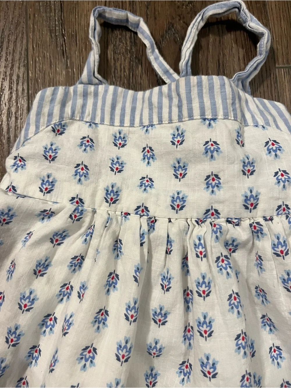 GAP white cotton